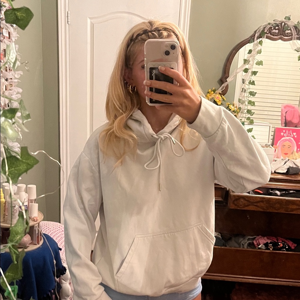 H&M White Hoodie with Front Pocket